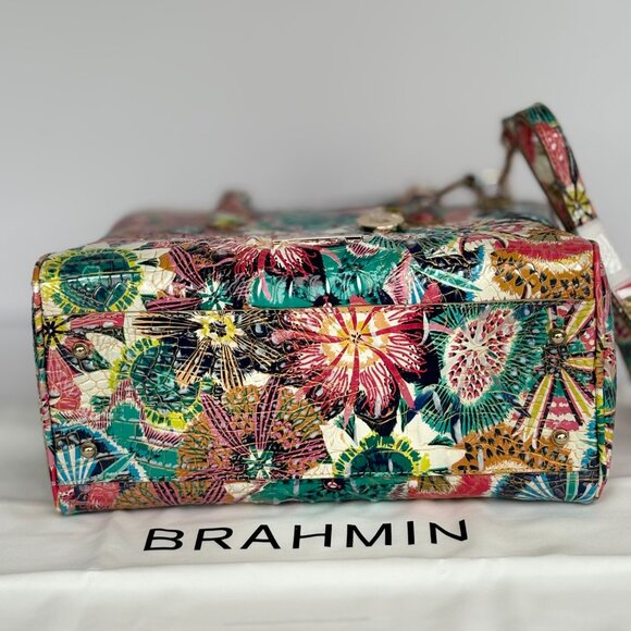 Brahmin Marissa Desert Bloom w/ Veronica Mineral Blue wallet - Picture 4 of 7
